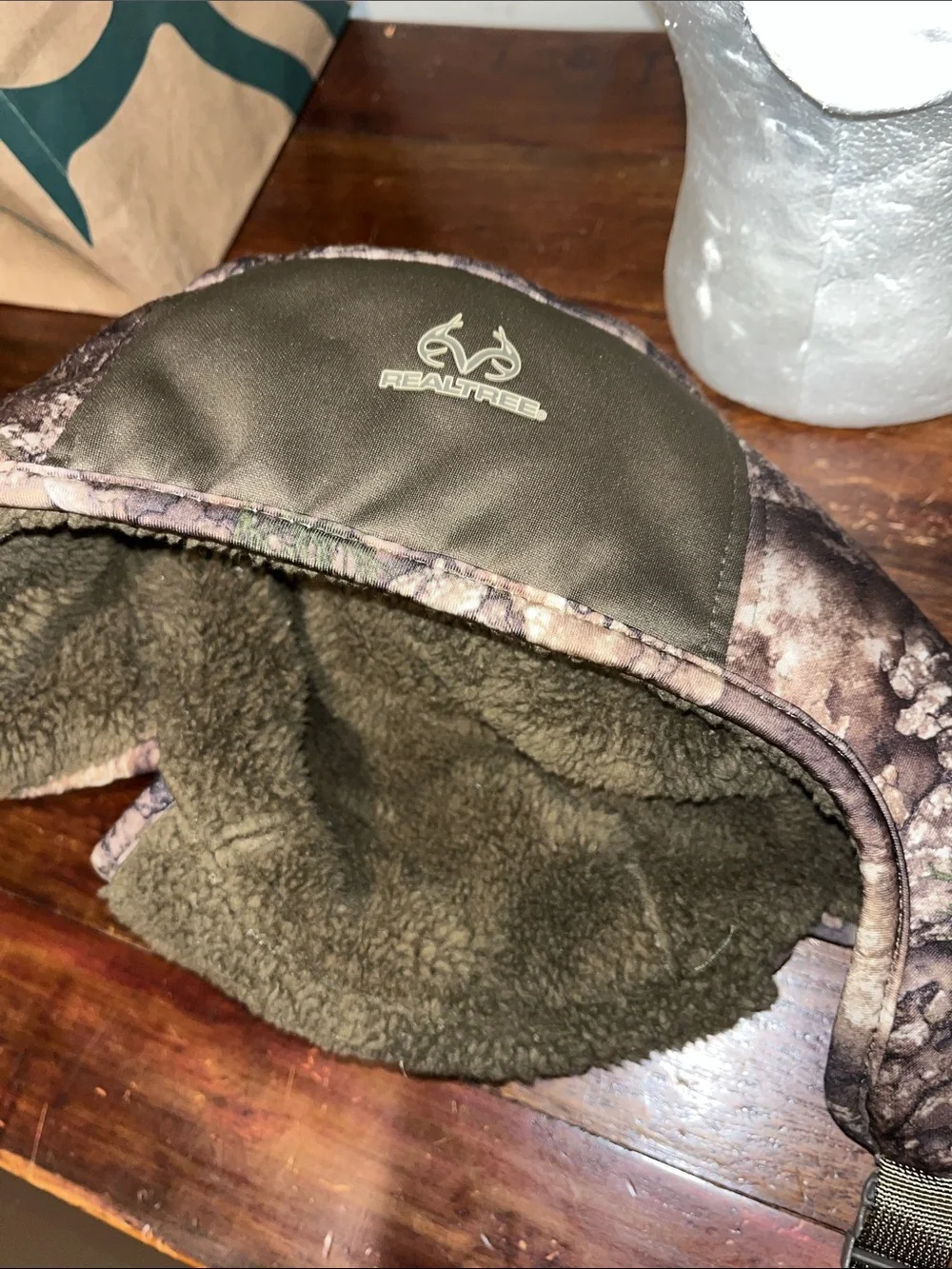 Realtree snap neck